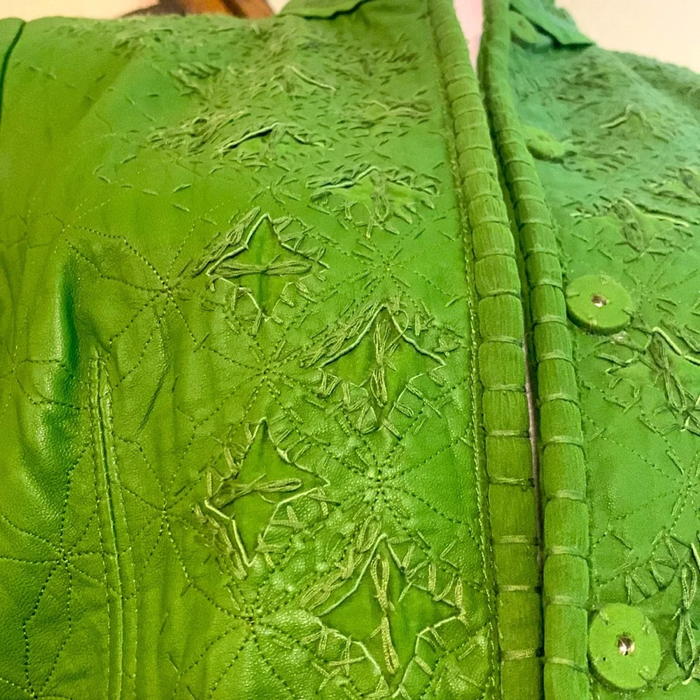 Peter Nygard Green Embroidered Blazer - Picture 2 of 16